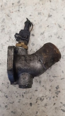 Патрубок wody volvo 850 s80 2.5tdi фото №1