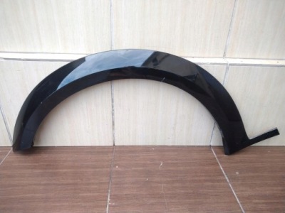 Молдинг крыла левая перед audi a4 b9 allroad 16- фото №1