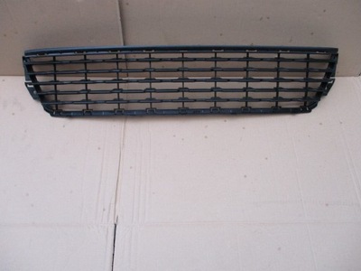 Citroen оригінальний номер 9681801377 решітка бампера середня фото №1