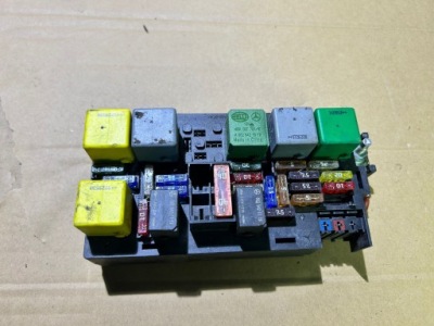Коробка предохранителей модуль mercedes w251 w164 a1645402972 фото №1