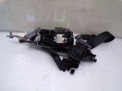 Ремень безопасности правый  перед mercedes w204 фото №1