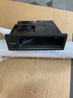 Skoda fabia ii модуль інтерфейс 5n0035324e фото №1