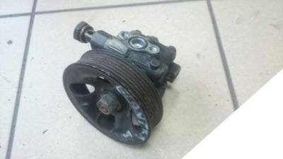 Suzuki liana 1,4 ddis 01-07 насос усилителя kyb фото №1