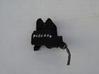 Замок крышки tyłtylnej багажника honda accord vii 7 sedan фото №1