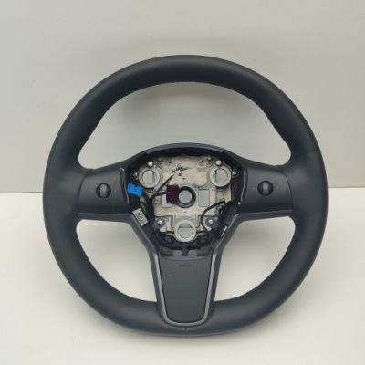 Tesla model y 2023 повітропровід фото №1