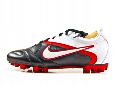 Buty Nike JR CTR360 LIBRETTO II AG r.38