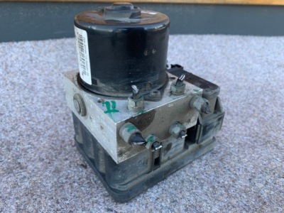 Насос abs ford focus mk2 c-max 3m512c405ea фото №1