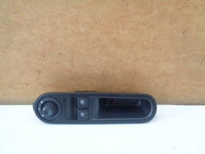 Twingo iii lift перемикач панель вікон лівий перед фото №1