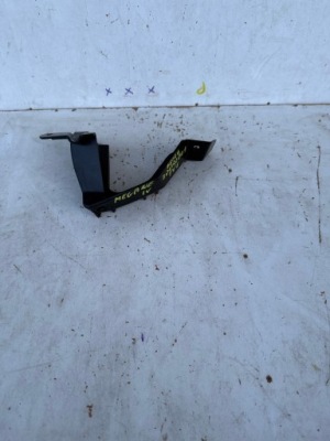 Renault megane iv направляющая бампера задняя фото №1