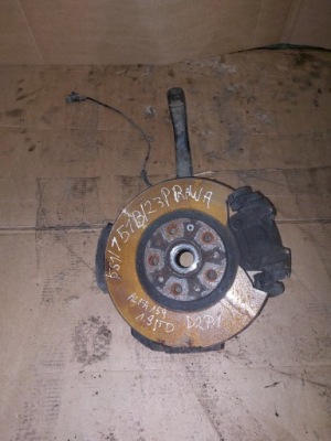 Поворотний кулак права передня alfa romeo 159 1.9jtdm фото №1