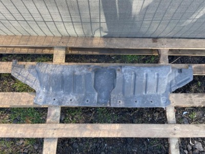 Audi rs6 c7 захист поперечина передній 4g0807081e pń фото №1