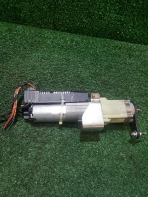 Привід підйому кришки задній audi q7 4l0827851c фото №1