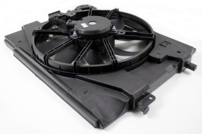 Новий вентилятор радіатора renault captur 1.5 dci фото №1