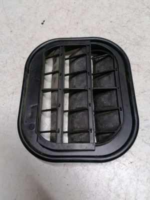 Решітка вентиляційна mitsubishi carisma lift фото №1