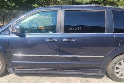 Двері лівий задня chrysler voyager v 08 - 12 rok фото №1