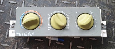 Панель управление вентиляция renault twingo i lift фото №1