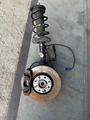 Opel crossland x поворотный кулак левая mcperson 98272383 фото №1