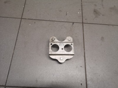 Кронштейн насоса abs vw touareg 7l8614235 фото №1