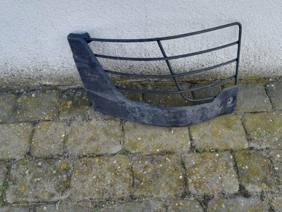 Renault range gama truck c захист лампи фара права оригінал фото №1