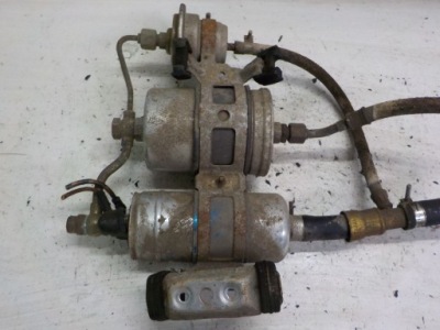 Mercedes w124 аккумулятор насос давления топлива фото №1