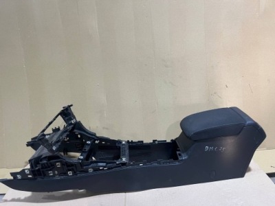 Туннель средний подлокотник vw golf vii 5g1863243p фото №1