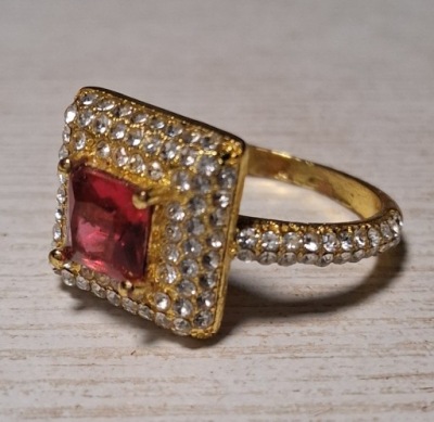 PIERŚCIONEK RÒŻOWY RODOLIT I CYRKONIE