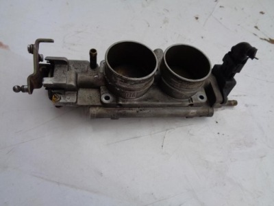 Дросельна заслінка 90530438 opel omega b fl 2.5 v6 фото №1