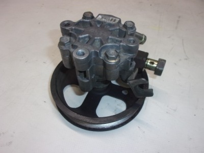 Насос усилителя toyota corolla e11 1.9d фото №1