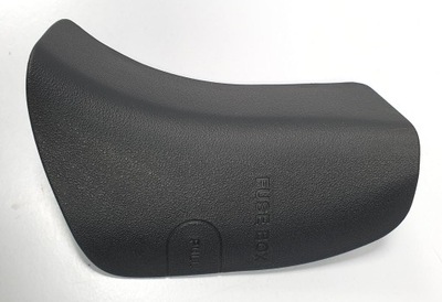 Защита заглушка панели консоли mazda rx-8 rx8 f151-68381 фото №1