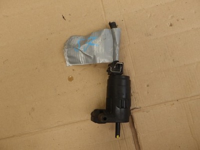 Maserati levante помпа омивача d524044 фото №1