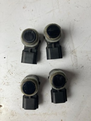 Датчик pdc задняя renault latitude 284423417r фото №1