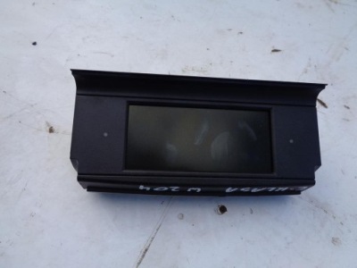 Дисплей a2048204297 панелі mercedes c w204 фото №1