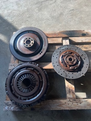 Прижим диск сцепления 4.2 mercedes atego фото №1