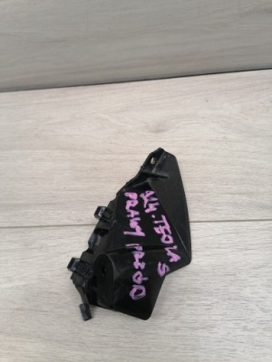 Tesla s направляющая бампера правый перед 1095496-00-a фото №1