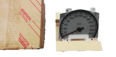 Lexus gs 97- приладова панель спідометр 83220-30171 фото №1