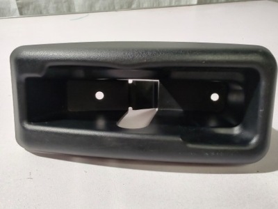 Mercedes gl x166 захист корпус кронштейн заглушка a1669243037 фото №1