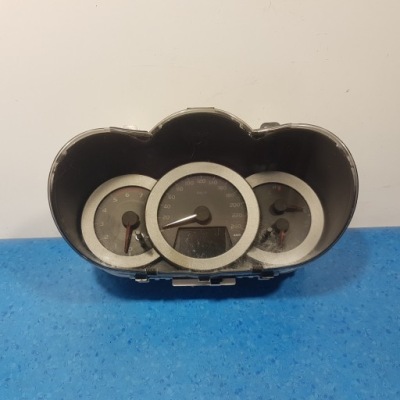 Toyota rav4 iii 2.2 d-cat лічильник 83800-42d13 фото №1