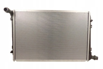 Радиатор воды vw passat b6 1.9 tdi 2005 - 2010 фото №1