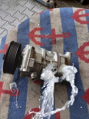 Компрессор компрессор кондиционера 5q0816803f фото №1