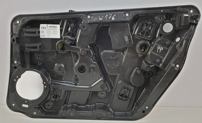 Механизм стекло правый перед mercedes w176 фото №1