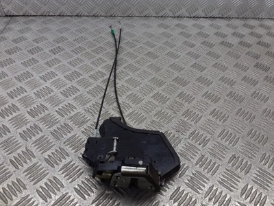 Замок дверь центральный левый задняя toyota matrix 1.8vvti фото №1