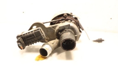 Турбонагнітач audi q7 i 4.2tdi 057145722 фото №1