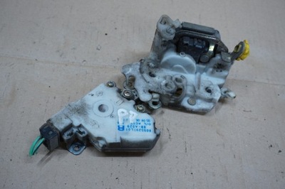 Terrano ii maverick замок двері правий перед 93-99r фото №1