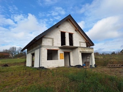 Dom, Łuczyce, 150 m²