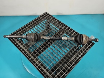 Приводной вал перед правая mercedes ml w164 3.0 cdi автоматическая коробка передач фото №1