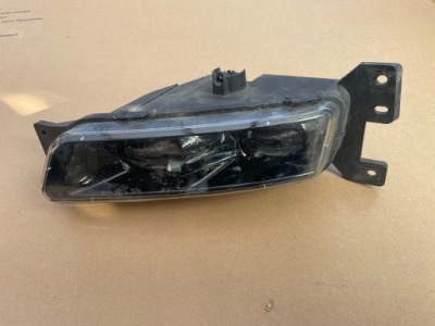 Jeep grand cherokee wk2 srt протитуманна фара правий фото №1