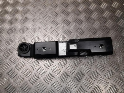 Блок керування 'bluetooth' tesla model y 2025 202988200d фото №1