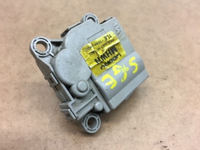 Kia sportage iv моторчик регулятор отопителя фото №1