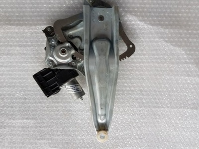 Toyota c-hr подъемник стекло фото №1