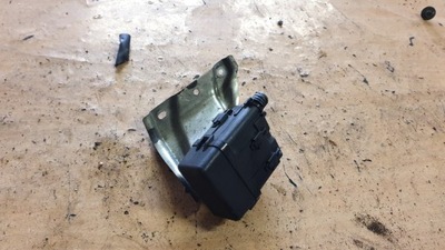 Toyota auris i коробка предохранителей фото №1